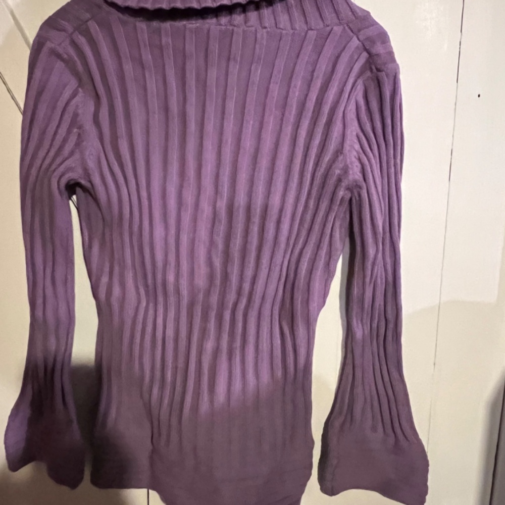 Chadwicks Sweater - Picture 2 of 5
